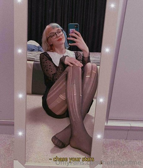 Foto di nudo di fuga di OnlyFans di Hottiegirlme