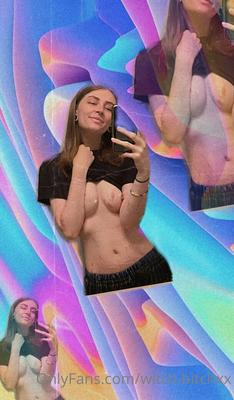 Foto di nudo di fuga di OnlyFans di Witchbitchxx
