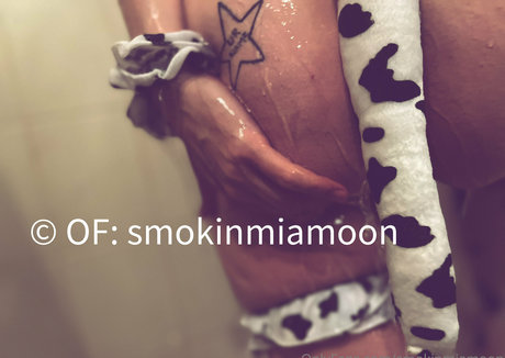Foto di nudo di fuga di OnlyFans di Smokinmiamoon