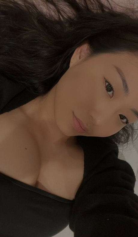 Foto di nudo di fuga di OnlyFans di Juziis