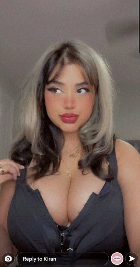 Foto di nudo di fuga di OnlyFans di Omglove