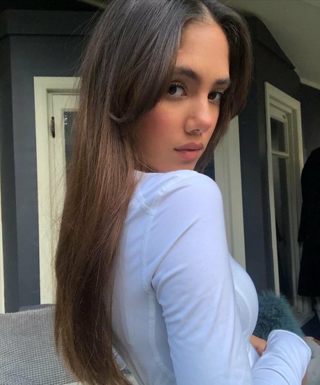 Saoirse Alicia Behzadi