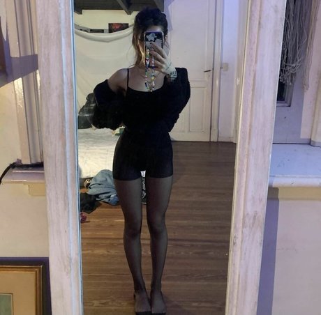 Foto di nudo di fuga di OnlyFans di Meli777