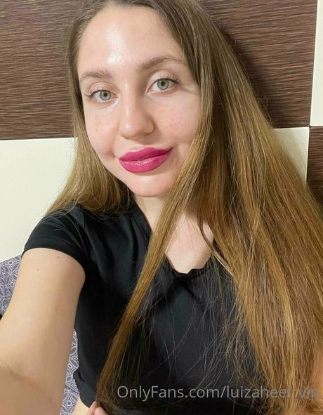 Foto di nudo di fuga di OnlyFans di Leeloolee