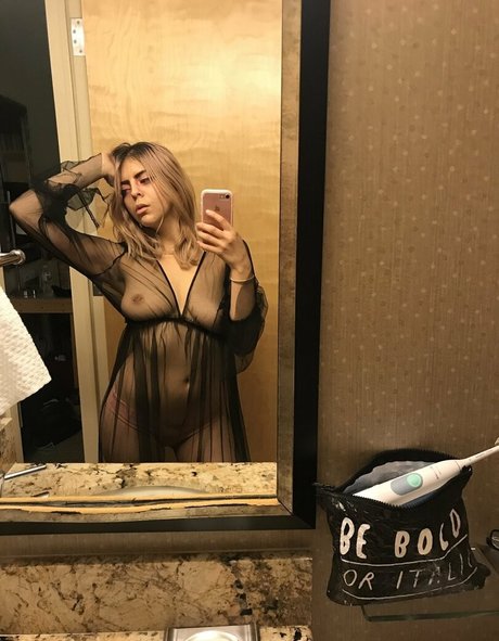 Foto di nudo di fuga di OnlyFans di Dailydaisy