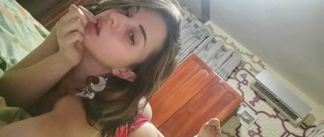 Foto di nudo di fuga di OnlyFans di Sereniakeer