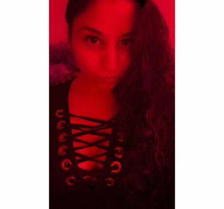 Foto di nudo di fuga di OnlyFans di Littlesatanlady