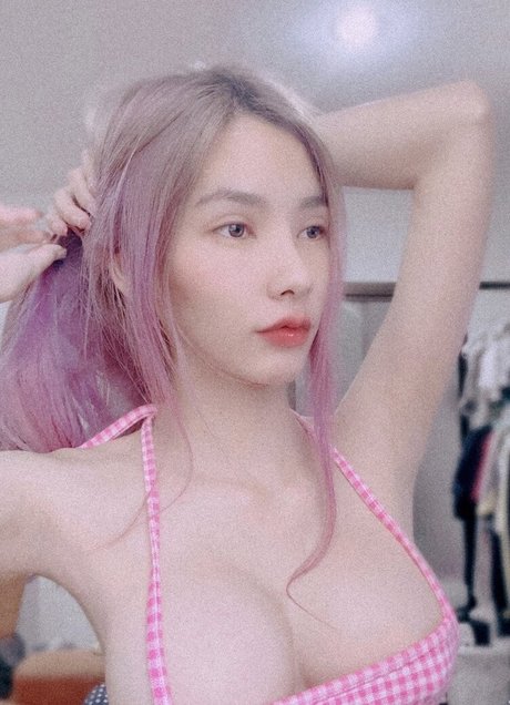 Foto di nudo di fuga di OnlyFans di Plyfrank