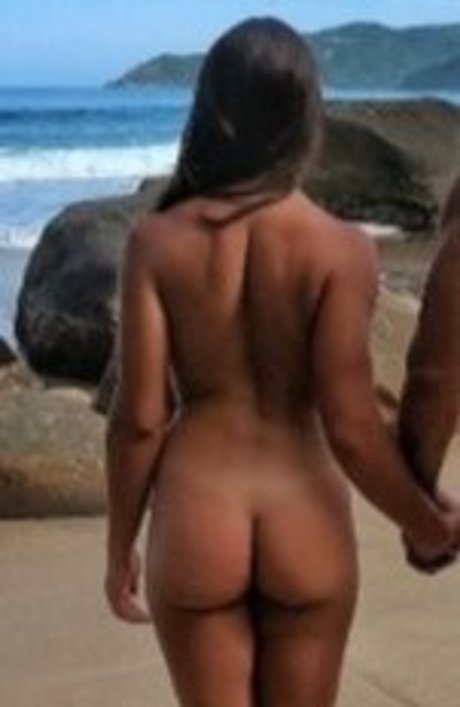 Foto di nudo di fuga di OnlyFans di Casal Ninoealineporai