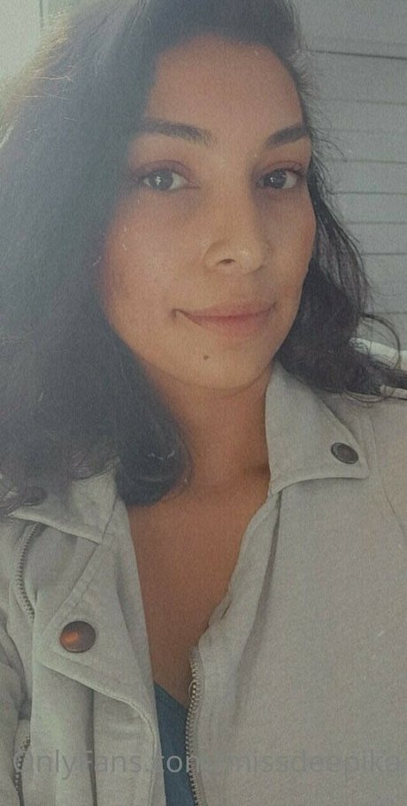 Foto di nudo di fuga di OnlyFans di Missdeepika