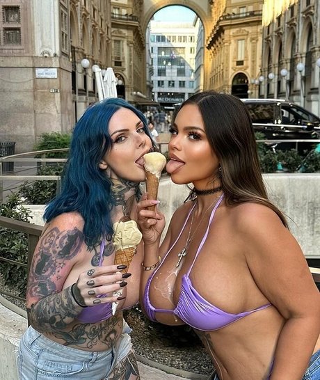 Foto di nudo di fuga di OnlyFans di Grace Bon