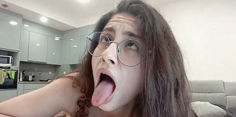 Shanaxnow