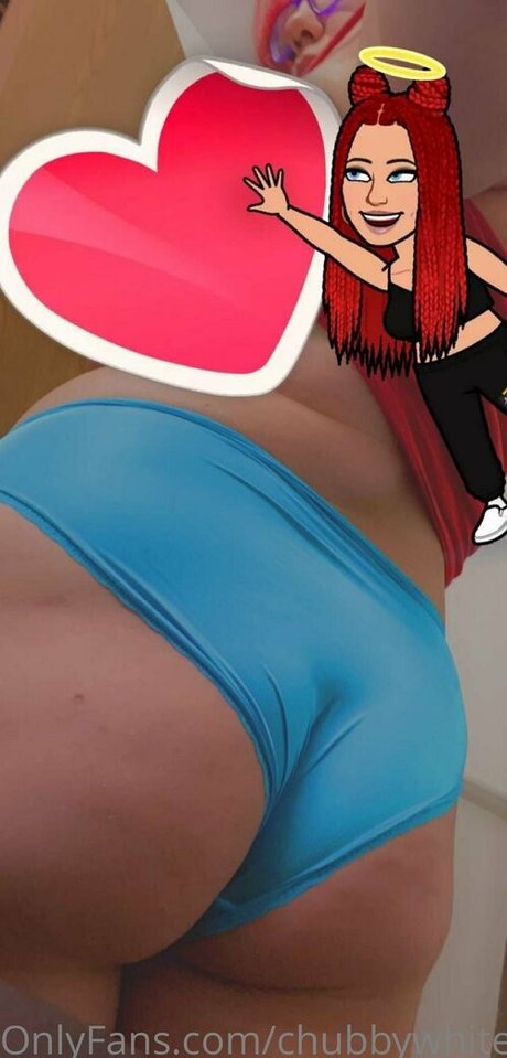 Foto di nudo di fuga di OnlyFans di Chubbywhitemilf