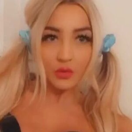 Foto di nudo di fuga di OnlyFans di Roisin Taggart