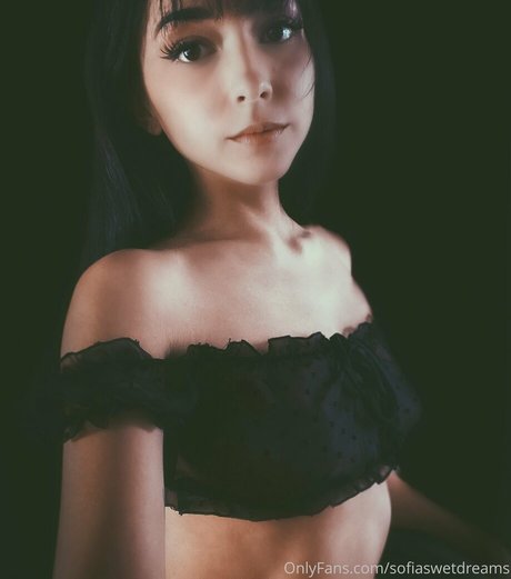 Foto di nudo di fuga di OnlyFans di Sofiaswetdreams