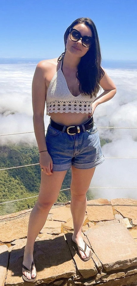 Foto di nudo di fuga di OnlyFans di Sarah Story