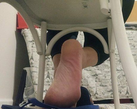 Foto di nudo di fuga di OnlyFans di Seechellethegoddess