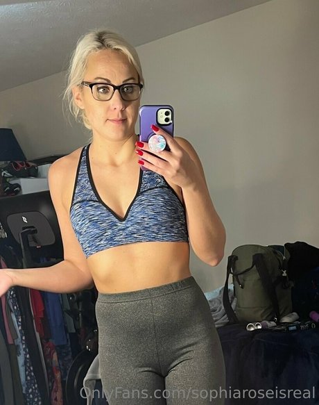Sophiaroseisreal