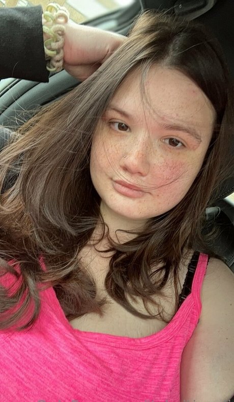 Foto di nudo di fuga di OnlyFans di Itskaitiecali