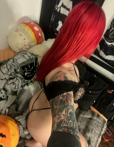 Foto di nudo di fuga di OnlyFans di Rav3ns1nss