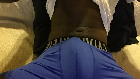 Foto di nudo di fuga di OnlyFans di Calvin