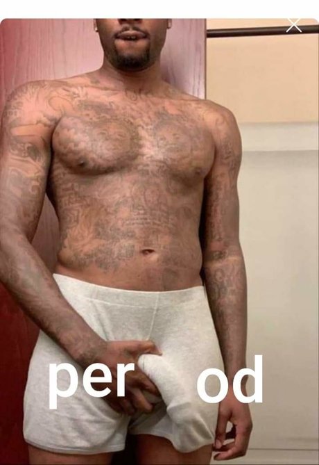 Foto di nudo di fuga di OnlyFans di Ronald Price
