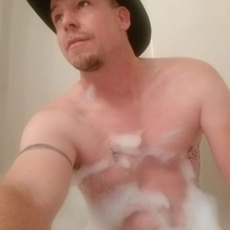 Foto di nudo di fuga di OnlyFans di James1