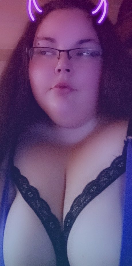 Foto di nudo di fuga di OnlyFans di Bastet