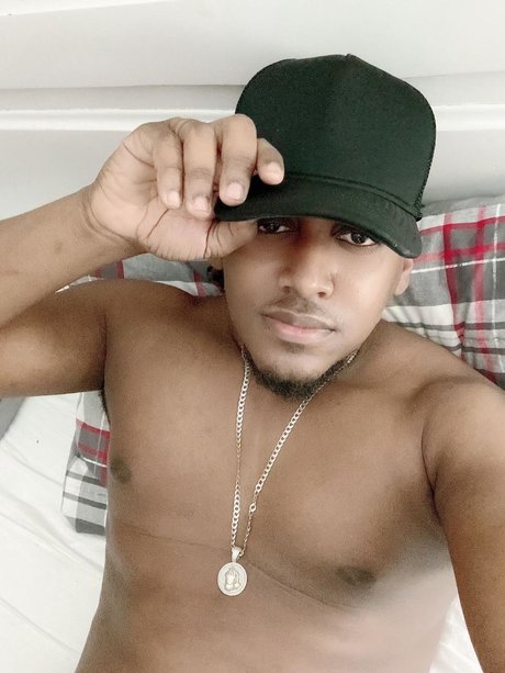 Foto di nudo di fuga di OnlyFans di Michael Valdez De La Rosa 