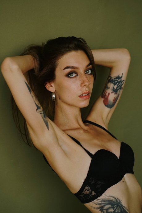 Foto di nudo di fuga di OnlyFans di Mia Tibson