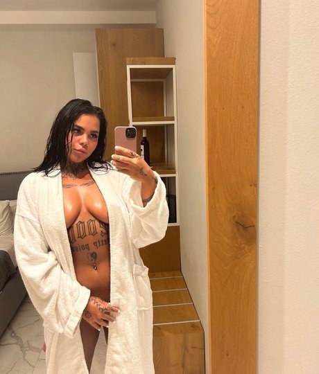 Foto di nudo di fuga di OnlyFans di Mia
