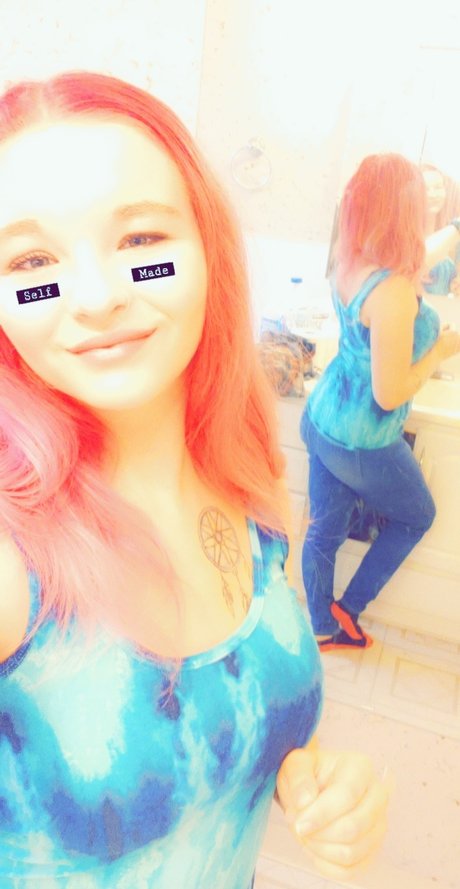 Foto di nudo di fuga di OnlyFans di Queen Milf