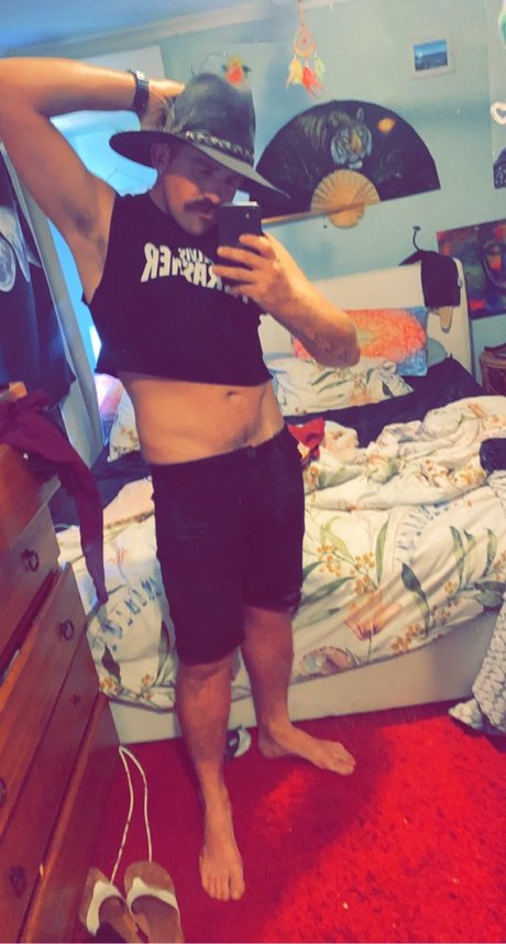 Foto di nudo di fuga di OnlyFans di Mighty Mouse