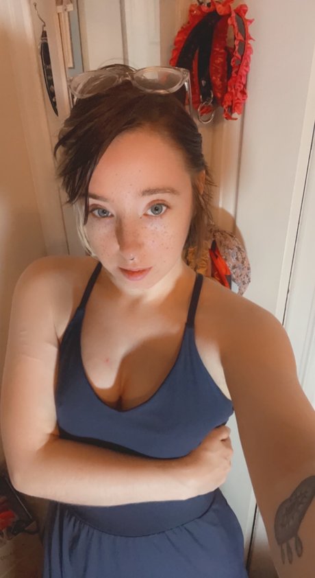 Foto di nudo di fuga di OnlyFans di B Wraith