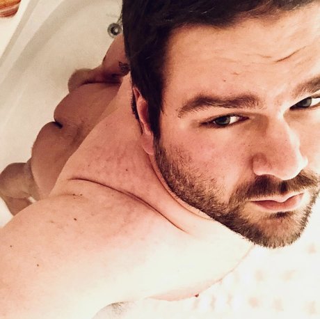 Foto di nudo di fuga di OnlyFans di Andrew H