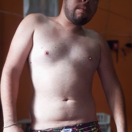 Foto di nudo di fuga di OnlyFans di Hey Alemo