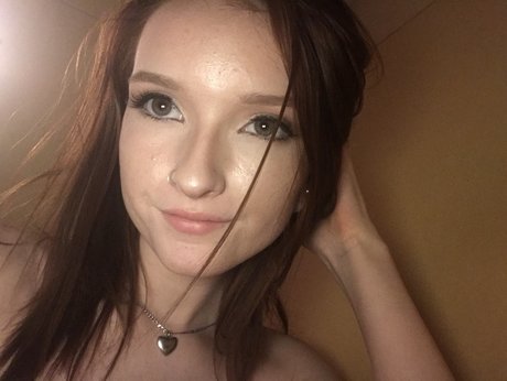 Foto di nudo di fuga di OnlyFans di A 