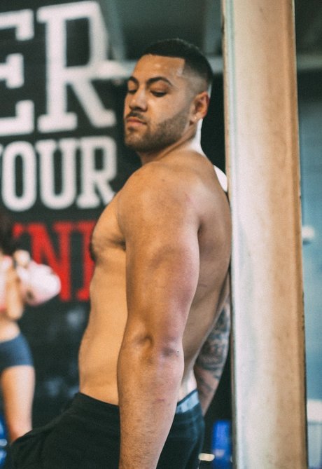 Foto di nudo di fuga di OnlyFans di Mikey Mayz