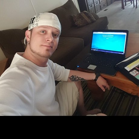 Foto di nudo di fuga di OnlyFans di Mikeyd