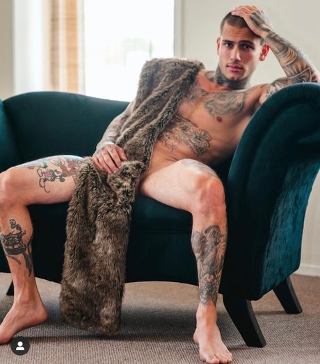 Foto di nudo di fuga di OnlyFans di Michael A Hoffman