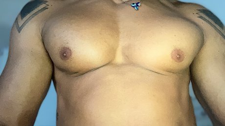 Foto di nudo di fuga di OnlyFans di Anderson Oliveira 