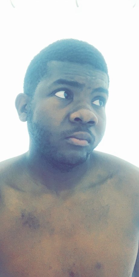 Foto di nudo di fuga di OnlyFans di All Americancanadian Bi Soldier 