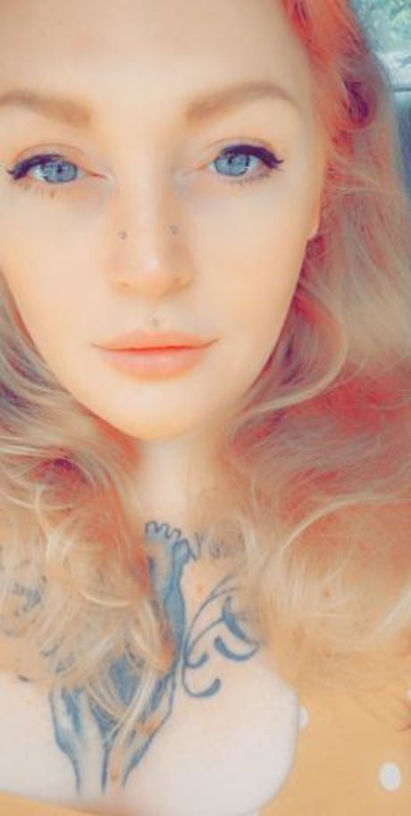 Foto di nudo di fuga di OnlyFans di S A R A H