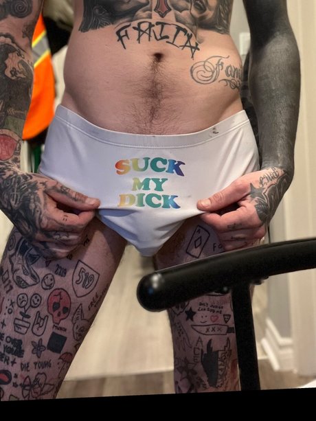 Foto di nudo di fuga di OnlyFans di Mike Fischer