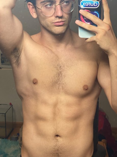 Foto di nudo di fuga di OnlyFans di Mike