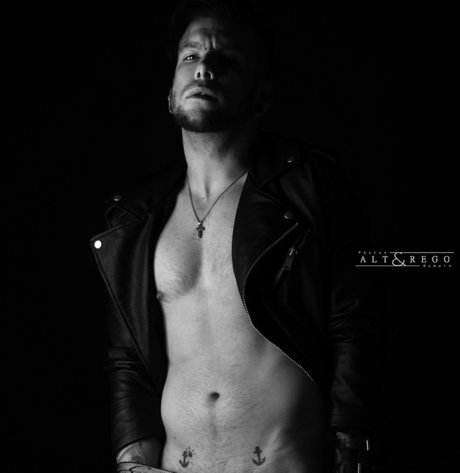 Foto di nudo di fuga di OnlyFans di Mikehilton