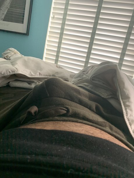 Foto di nudo di fuga di OnlyFans di Bigpapimike