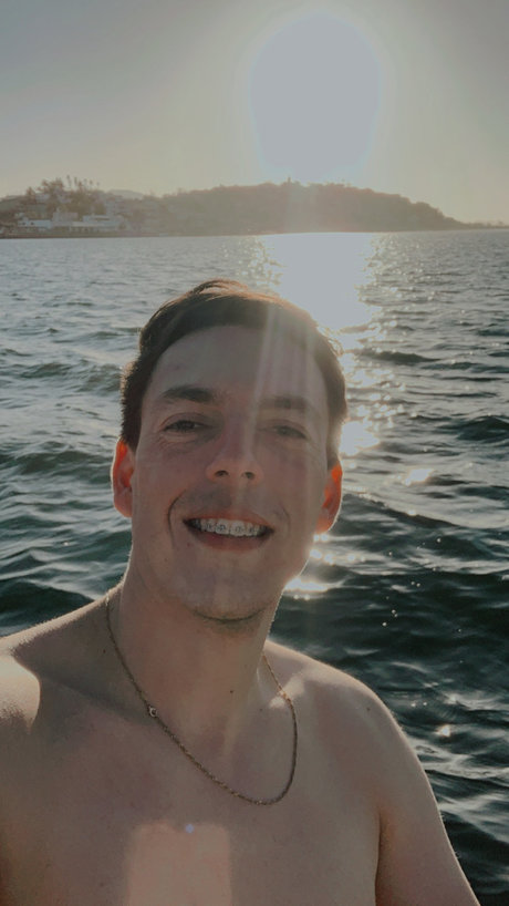 Foto di nudo di fuga di OnlyFans di Miguel Mcfly