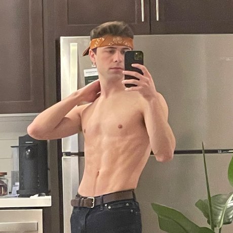 Foto di nudo di fuga di OnlyFans di Justin Lake