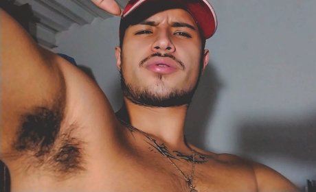 Foto di nudo di fuga di OnlyFans di Leavexxx